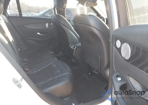 2018 Mercedes-Benz Glc 300 4Matic из США, поврежденный, VIN WDC0G4KB4JV040713